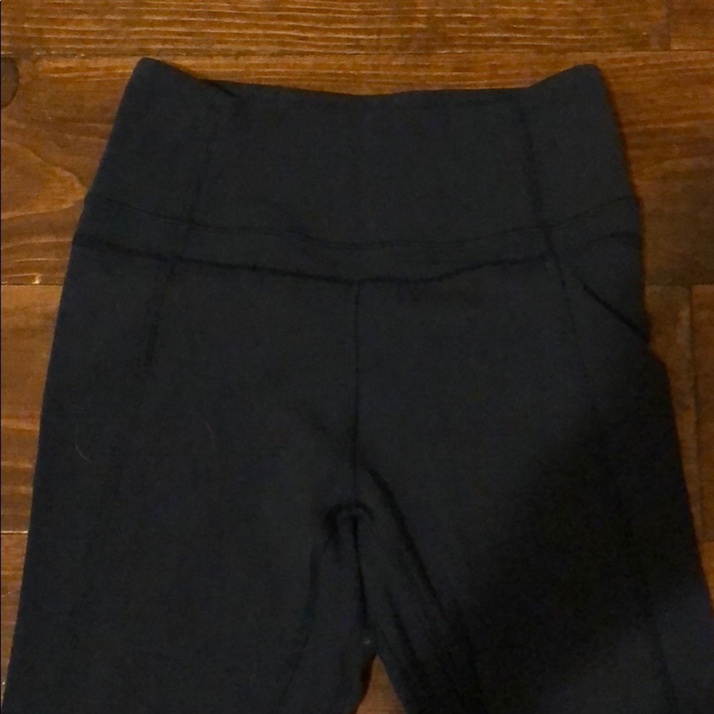 Lulu leggings.